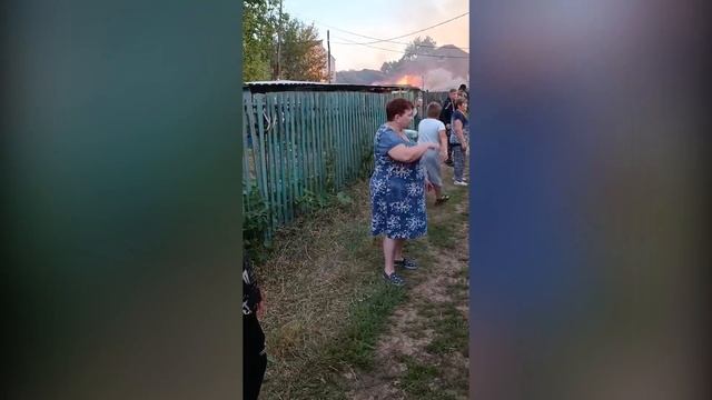 Пожар в пос. Память Парижской Коммуны.mp4 смотреть онлайн