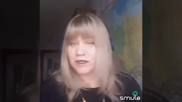 Чтение стихов. Серия 80. "Хочу по улицам" смотреть онлайн