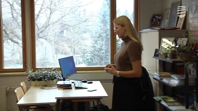 В школах и вузах хотят сохранить контактное обучение смотреть онлайн