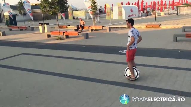 Ninebot One - Cel mai performant monociclu electric смотреть онлайн