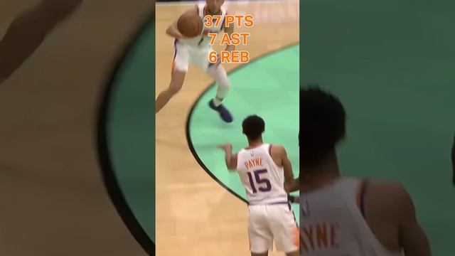 37 points from Book which is his 12th 30+ point game this season. #shorts | Phoenix Suns смотреть онлайн