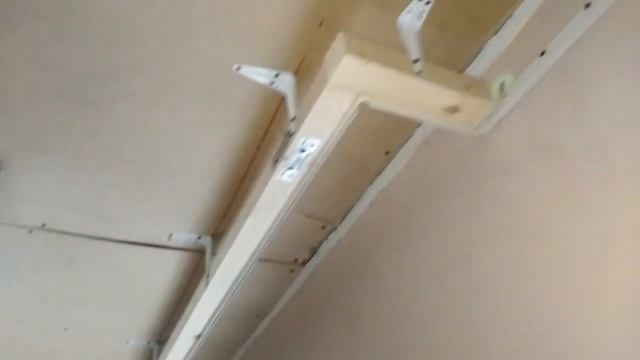 установка ниши под скрытую гардину смотреть онлайн