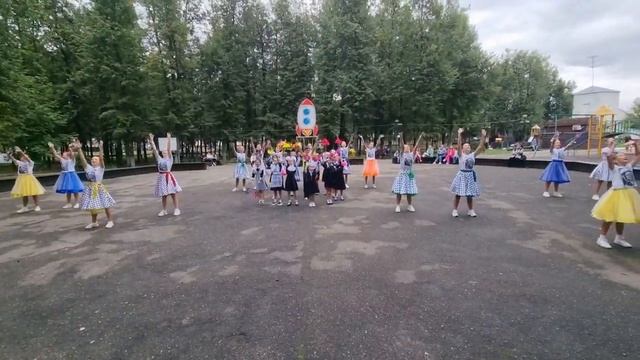 Флешмоб к 60-летию полёта Валентины Терешковой смотреть онлайн