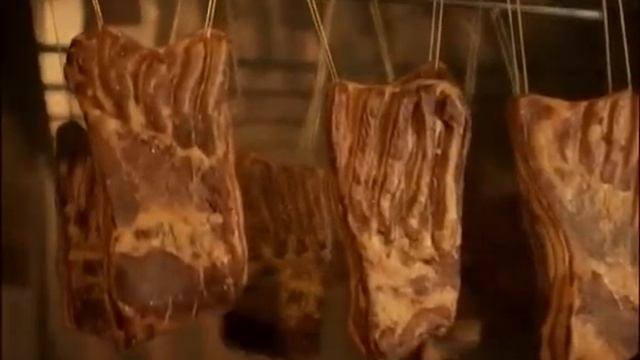 Секрет приготовления тирольского сала - шпека | Світ на смак смотреть онлайн