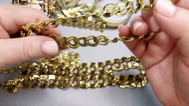 14. Monet и Joan Rivers шкатулка. смотреть онлайн