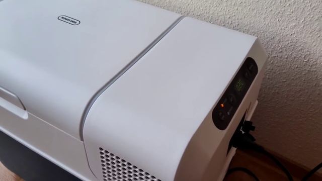 Мини-холодильник Mobicool MCF40, 38L, 12/24/230 V. Работает тихо и надёжно. смотреть онлайн