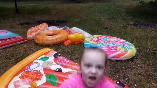 ОБЫЧНОЕ против НАДУВНОГО! Челлендж с надувашками! REAL FOOD vs INFLATABLE смотреть онлайн