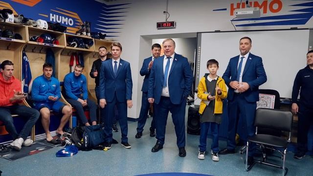 Победная раздевалка после первого матча "Хумо" - "Арлан". 18.11.2023. Pro Hokei Ligasy. смотреть онлайн