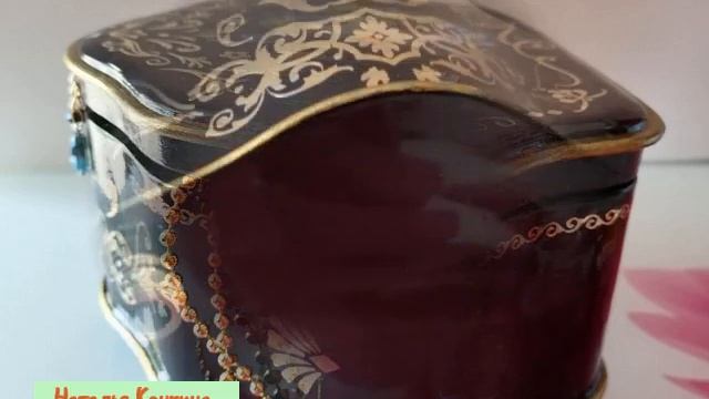 Декупаж шкатулки. Работа со стикирами. смотреть онлайн