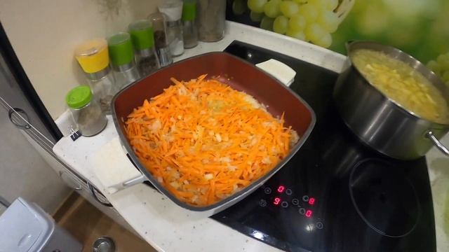 Борщ в исполнении моего мужа - это очень вкусно! ? смотреть онлайн