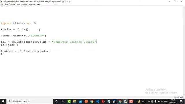 Write a Python GUI program to create a list of Computer Science Courses using Tkinter module. смотреть онлайн