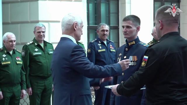 #ГероиZ #ZaVDV 🪂🎖Герой России гвардии ефрейтор Евдокимов Николай Владимирович. Слава ВДВ! смотреть онлайн