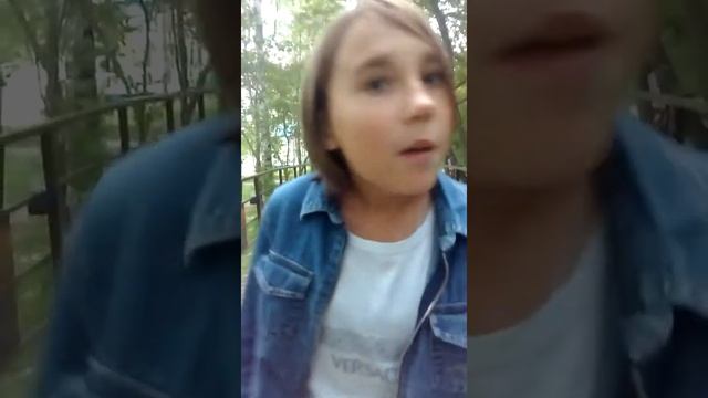 Вискас сэксапильно ест булочку и показывает опасный трюк смотреть онлайн