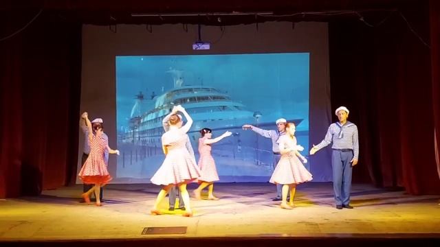 "А море синее..." смотреть онлайн
