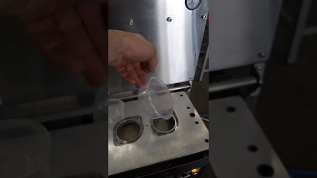 Запайка вакуум/газ круглых лотков ф 115 мм смотреть онлайн