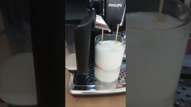 Philips-5400-series-kaffeevollautomat смотреть онлайн