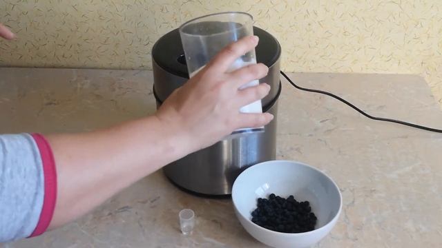Сделала полезное мороженое на кефире! Обзор мороженицы Китфорт KT-1804 смотреть онлайн