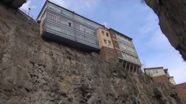 Достопримечательности Тбилиси Водопад в центре смотреть онлайн