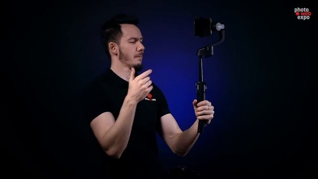 Обзор Moza Mini-S. Компактный складной стабилизатор для смартфона. смотреть онлайн