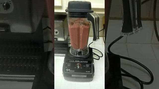 New Age Living Blender......Smoothie смотреть онлайн