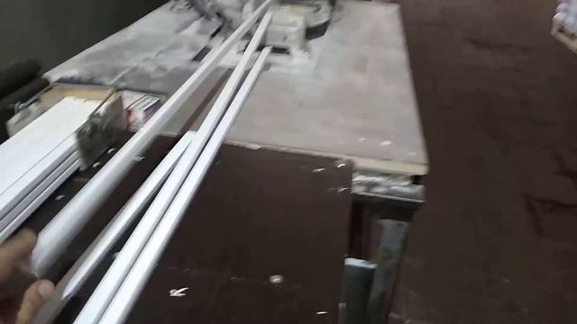 экструзия П-образного профиля из полистирола смотреть онлайн