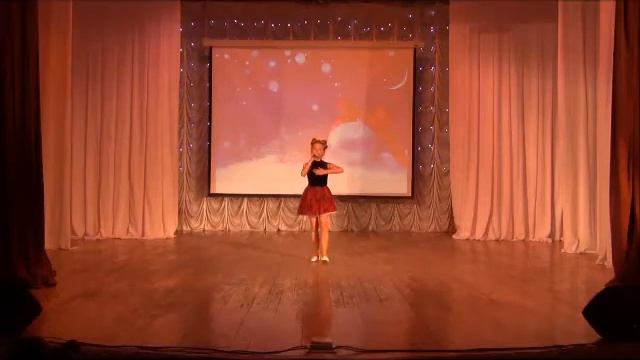 Песня "Вереница лёгких нот" (запись 2018г) в исполнении Эльвины Кальницкой, рук. О.Н. Беличенко смотреть онлайн