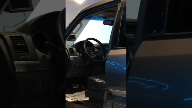 Mitsubishi Pajero смотреть онлайн