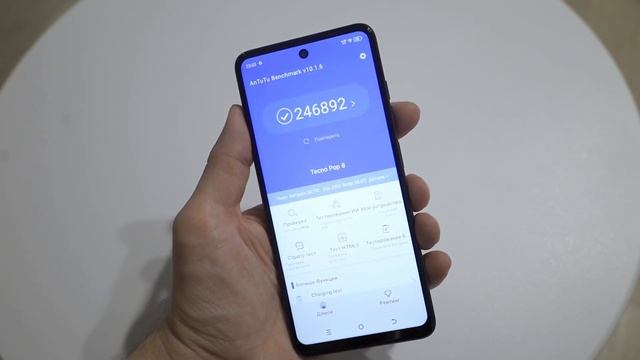 TECNO SPARK GO 2024 - оптимальный бюджетник за 9000 смотреть онлайн