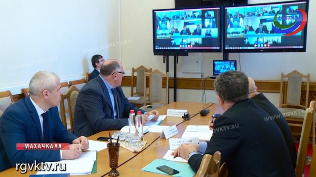 На реализацию проекта «Чистая вода» Дагестану выделят более 2 млрд рублей смотреть онлайн
