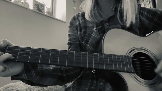 Elizabeth Avonon - College Student смотреть онлайн