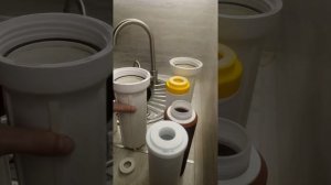 Как заменить фильтра в Гейзер 3 люкс, гейзер 3 люкс замена фильтров, замена картриджей в гейзер.