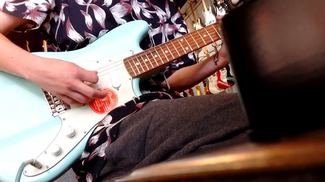 Surf Green S.C. version Fender Dou-Sonic 2017 смотреть онлайн