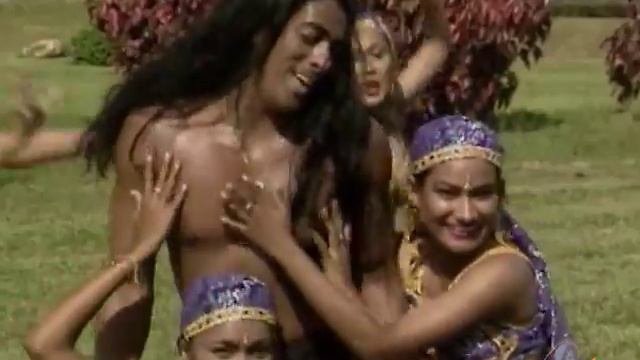 Chris Garcia - Chutney Bacchanal - World Beat Studios - EARTH TV смотреть онлайн