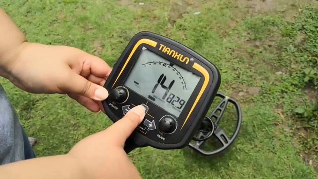 Professional Waterproof Adjustable Folding TX-630 Metal Detector смотреть онлайн