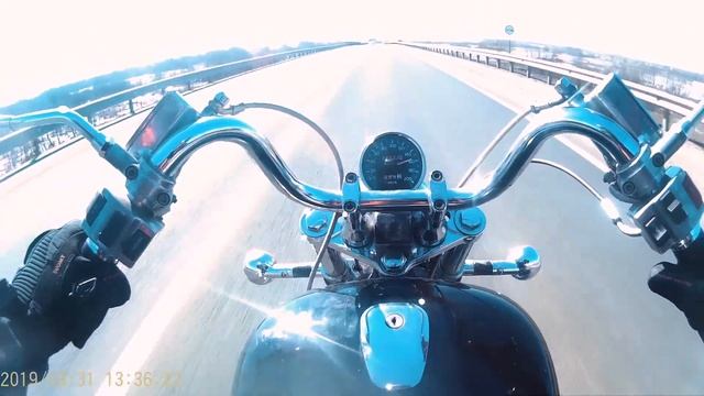 Suzuki Intruder  Vs 1400 разгон  с 0 до 180