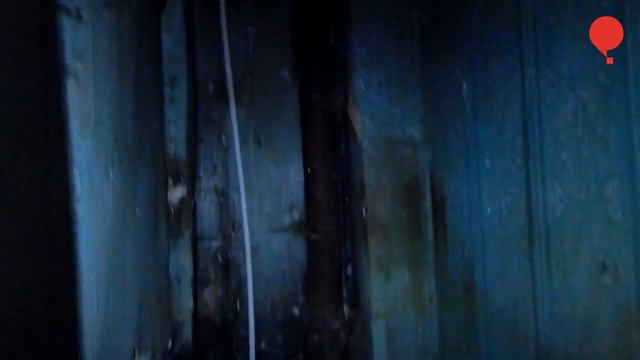 Старикам везде у нас течет: в Золотом пенсионерка получила непригодную для жизни квартиру смотреть онлайн