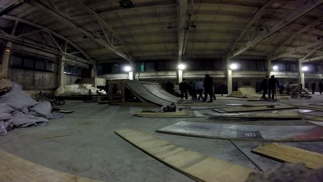 #1| Indoor park making смотреть онлайн