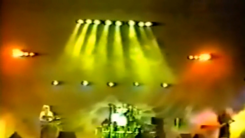 КРИСТИНА Corp. (снег на розах) КЛИП с музыкантами группы.