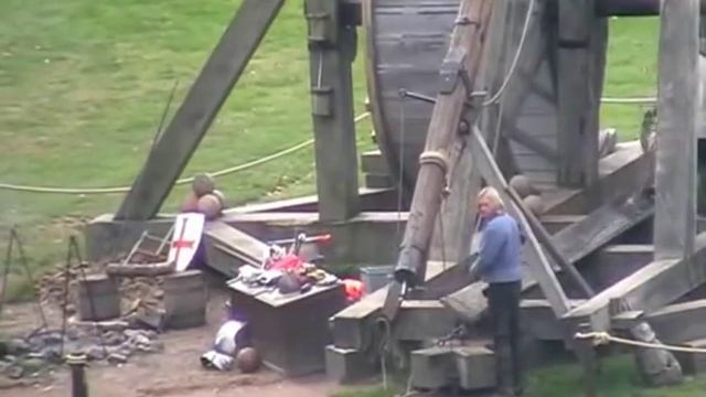 World Record Trebuchet At Warwick Castle