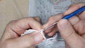 Вяжем крючком ажурный воротничок