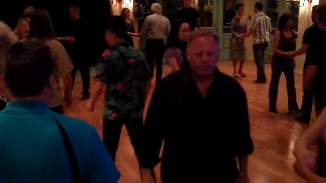 WED WCSwing Class demo http://www.peoplewhodance.net/newsletter.php смотреть онлайн