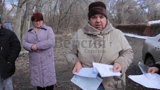 Падающие деревья на 4-м Московском проезде смотреть онлайн