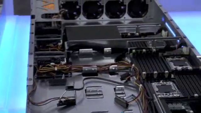 SDRNews: HP Tech Forum Multi-Node Skinless Servers смотреть онлайн