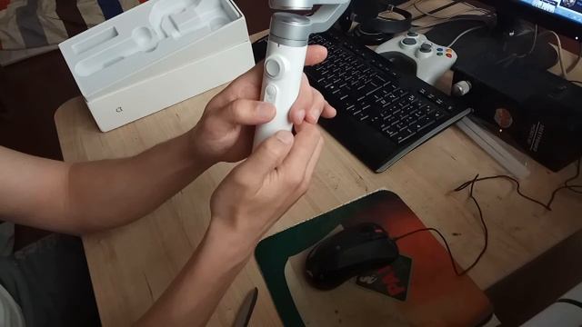 Xiaomi Mijia SJYT01FM 3-х осевой стабилизатор для смартфона и экшн камер gimbal смотреть онлайн