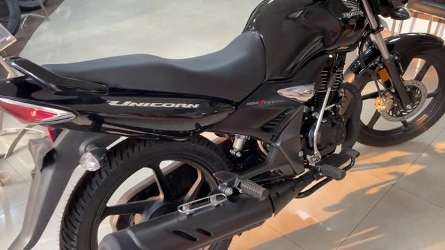 Finally Here is All New Honda Unicorn 160 Black Review | On Road Price New Features Mileage смотреть онлайн