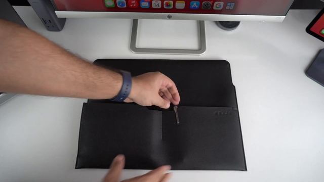 Mujjo Envoy Laptop Sleeve For 16-inch Laptops смотреть онлайн