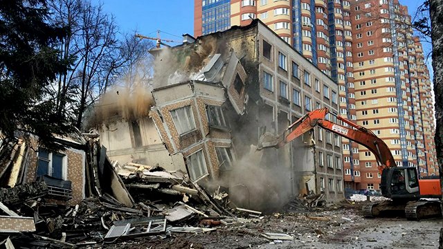 Владимир Высоцкий - "Сказка о старом доме на Новом Арбате" смотреть онлайн