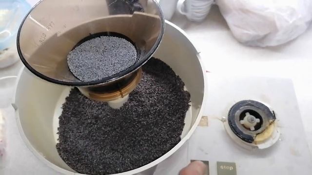 Eta 022 - mletí máku смотреть онлайн