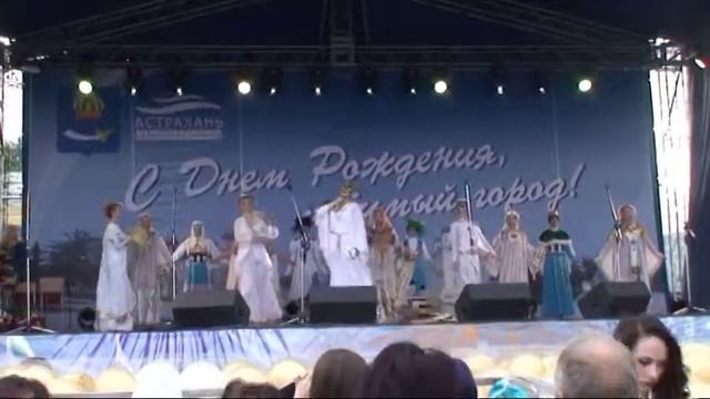 АГКПТ День города 2014. Театр мод "Комильфо" смотреть онлайн