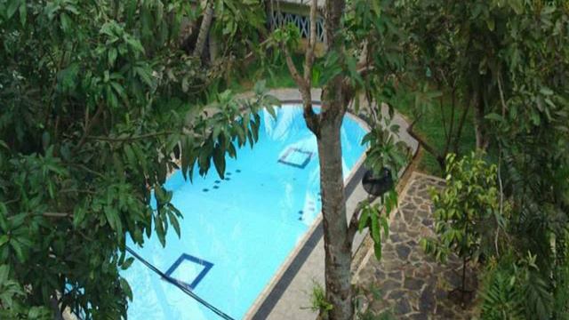 Шри-Ланка, Galle District, Хиккадува - Time Travelers Nest 3 Star смотреть онлайн